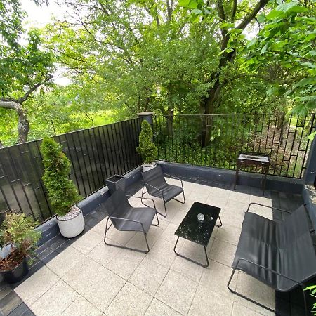 Garden Apartament Petrila المظهر الخارجي الصورة