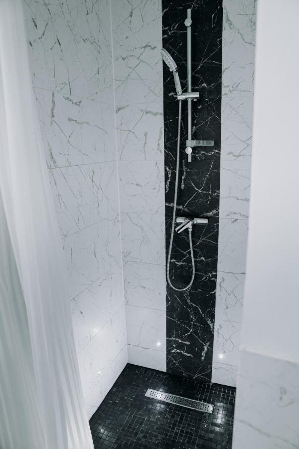 Garden Apartament Petrila المظهر الخارجي الصورة