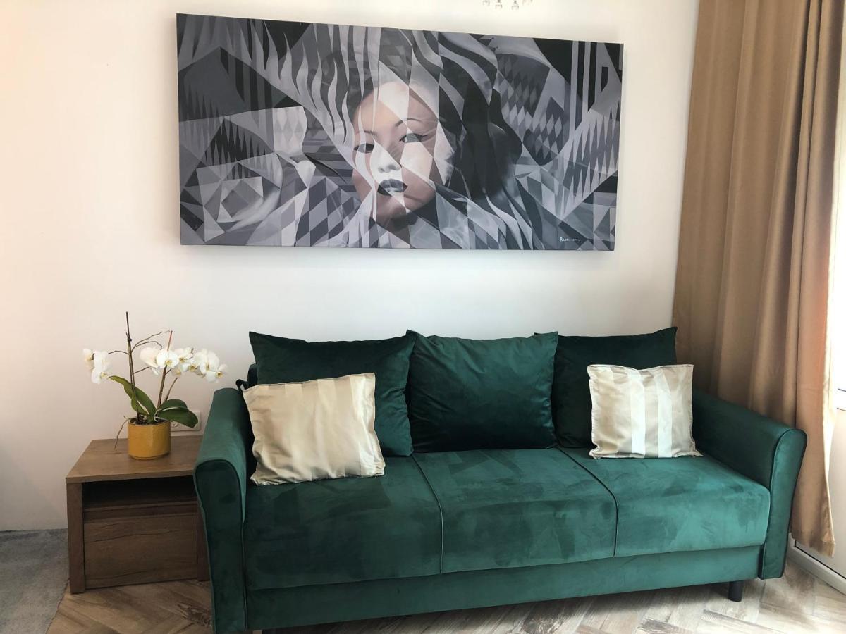 Garden Apartament Petrila المظهر الخارجي الصورة